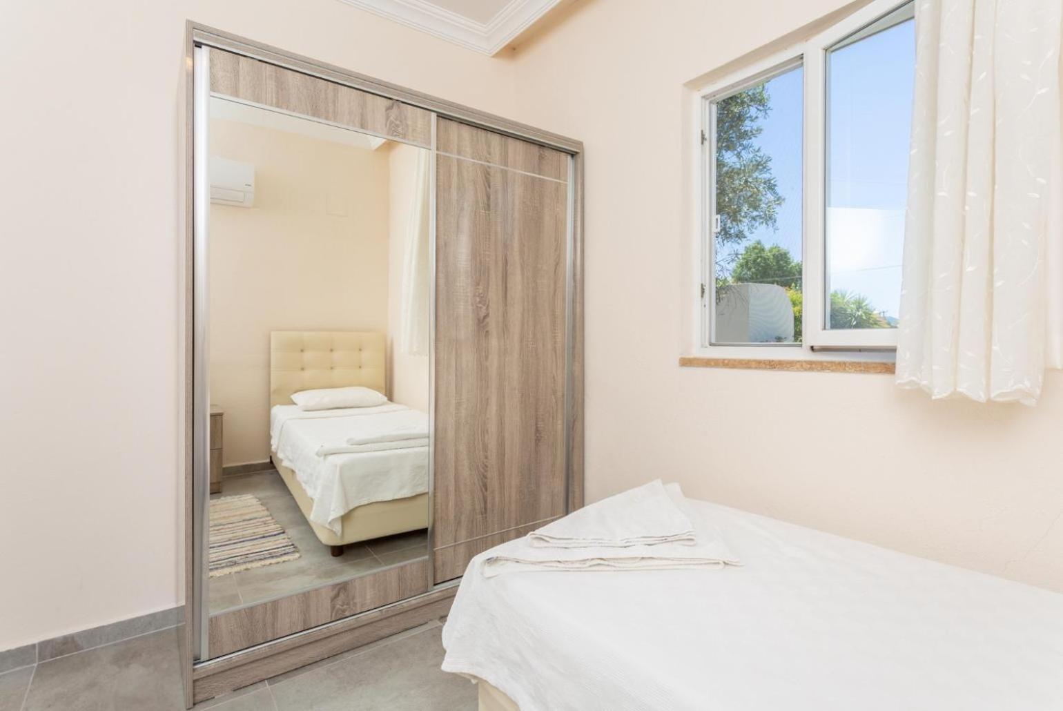 Villa Duman 1 달리안 외부 사진